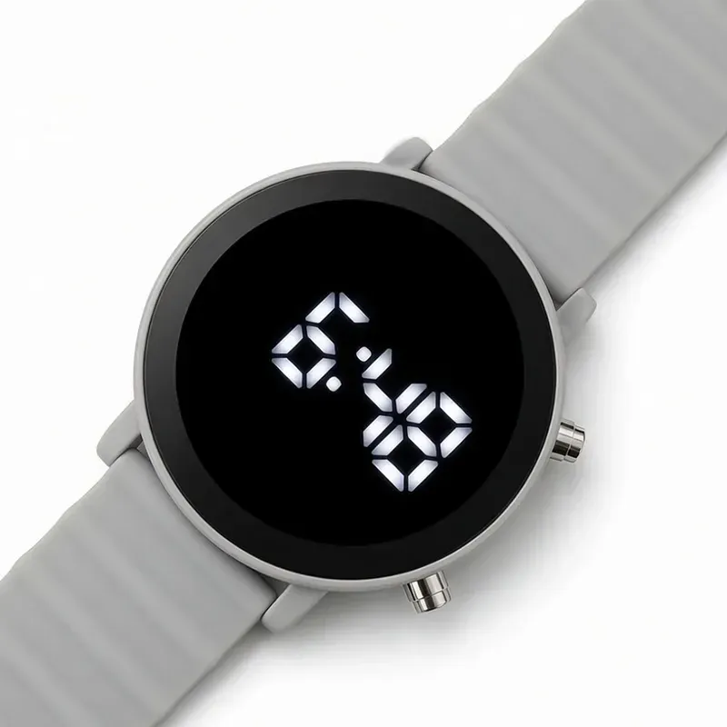 ساعت دیجیتالی LED Watch با بند پیو طوسی و صفحه گرد 35 میلیمتری