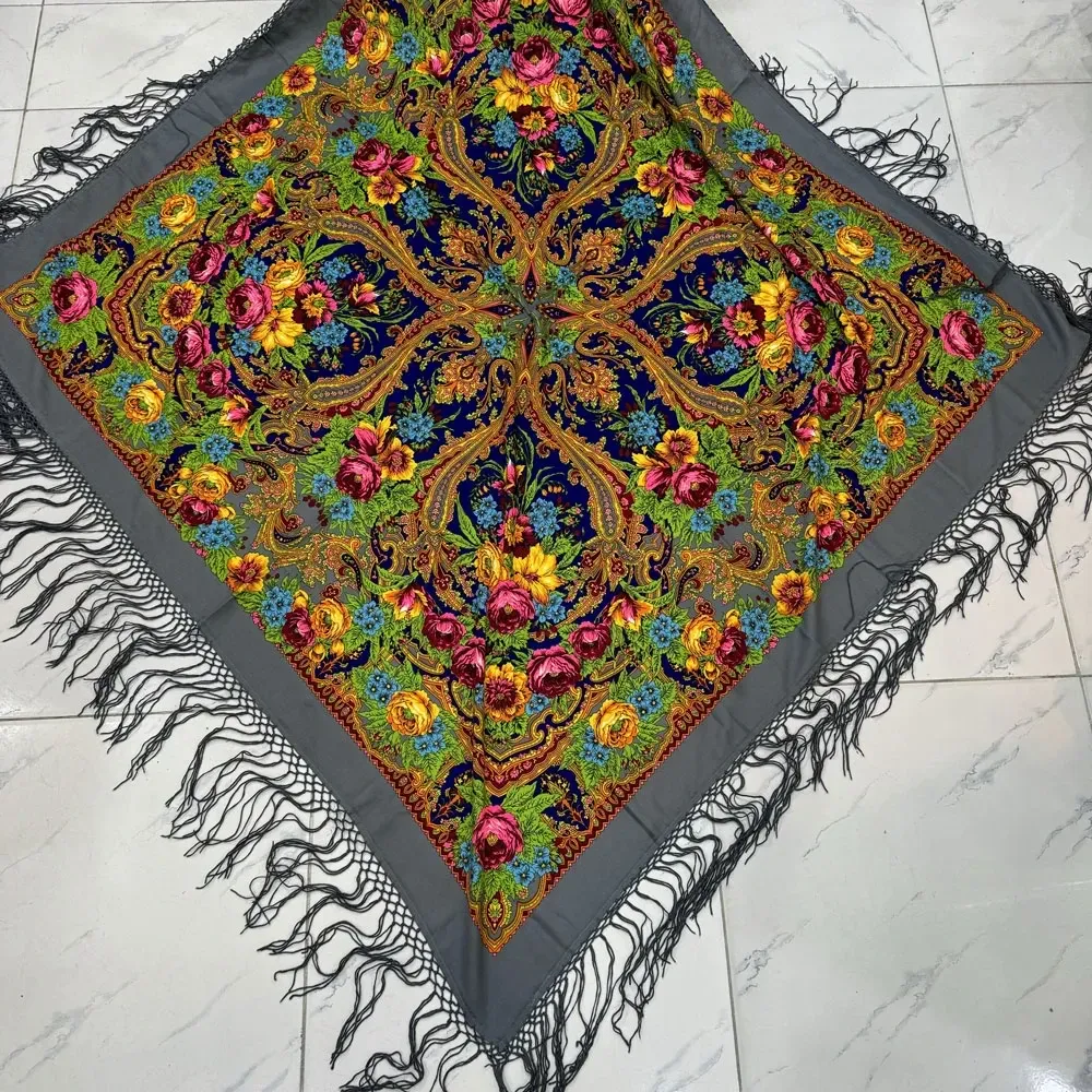 روسری ترکمن نخی کد 1673 ترکیه قواره 140-150 سانت ریشه دستباف 4 فصل